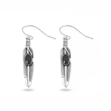 Load image into Gallery viewer, Sterling Silver Oxidized And Polished Feather Black Onyx Stone Earrings