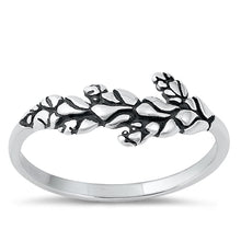 Load image into Gallery viewer, Sterling Silver Oxidized 7.5mm Leaves Ring