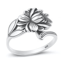Load image into Gallery viewer, Sterling Silver Oxidized And Polished 16.1mm Flower Ring