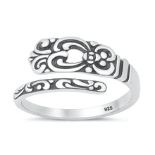Load image into Gallery viewer, Sterling Silver Oxidized And Polished Baroque Silver Spoon Ring
