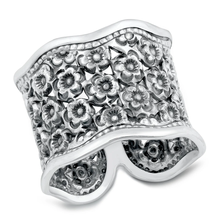 Load image into Gallery viewer, Sterling Silver Oxidized Thai Floral Design Ring
