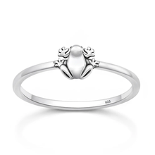 Load image into Gallery viewer, Sterling Silver Oxidized And Polished Frog Ring