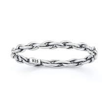 Load image into Gallery viewer, Sterling Silver Oxidized And Polished Chain Ring