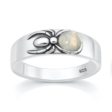 Load image into Gallery viewer, Sterling Silver Oxidized And Polished Spider Moonstone Stone Ring