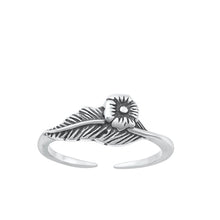 Load image into Gallery viewer, Sterling Silver Oxidized Flower Toe Ring