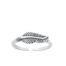 Load image into Gallery viewer, Sterling Silver Oxidized Feather Toe Ring