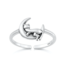 Load image into Gallery viewer, Sterling Silver Oxidized And Polished Cat On Moon Toe Ring