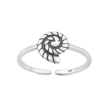 Load image into Gallery viewer, Sterling Silver Oxidized And Polished Seashell Toe Ring