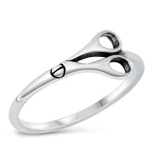 Load image into Gallery viewer, Sterling Silver Oxidized 8mm Scissors Shape Ring