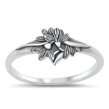 Load image into Gallery viewer, Sterling Silver Leaves Start Ring