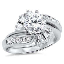 Load image into Gallery viewer, Sterling Silver Circle Shaped Cubic Zirconia Wedding RingAnd Face Height 8mmAnd Band Width 2mm