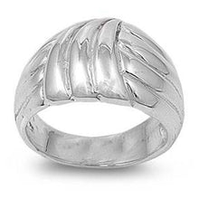 Load image into Gallery viewer, Sterling Silver Heart Shaped Plain RingsAnd Face Height 15mmAnd Band Width 5mm
