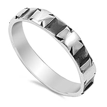 Load image into Gallery viewer, Sterling Silver Modish England Design Ring with Face Width of 20MM