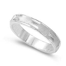Load image into Gallery viewer, Sterling Silver Diamond Cut Shaped Plain RingsAnd Band Width 5mmAnd Weight 5grams