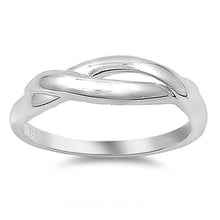 Load image into Gallery viewer, Sterling Silver Plain Twist Ring with Face Height of 5MM