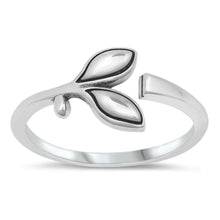 Load image into Gallery viewer, Sterling Silver Oxidized Leaves Ring - silverdepot