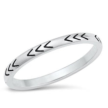 Load image into Gallery viewer, Sterling Silver Oxidized Arrows Ring