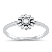 Load image into Gallery viewer, Sterling Silver Oxidized Daisy Ring
