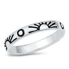 Load image into Gallery viewer, Sterling Silver Oxidized Sun Shape Ring