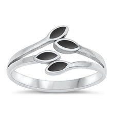 Load image into Gallery viewer, Sterling Silver Oxidized 10.8mm Leaves Black Agate Stone Ring