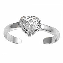 Load image into Gallery viewer, Sterling Silver Luxurious Heart with  Clear  Diamond Toe RingAnd Face Height 6 MM