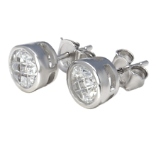 Load image into Gallery viewer, Sterling Silver Round Invisible Bezel Cz Stud Earrings